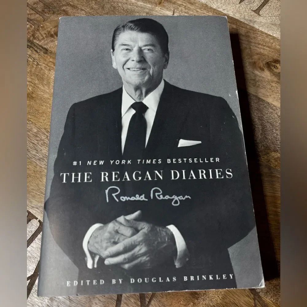 The Reagan Diaries Book by Ronald Reagan Paperback EPC